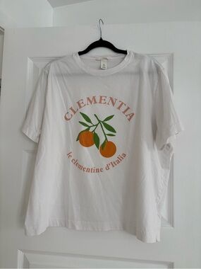 H&M White Short Sleeve Tee with Orange Fruit Graphic